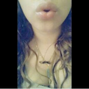 Meet your Posher, Miriam